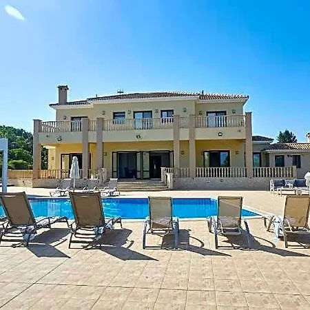 Отель Protaras Pa7 3*