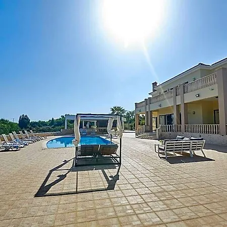 Отель Protaras Pa7 3*